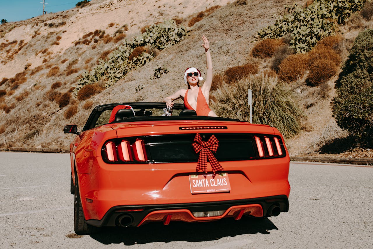 Being Single This Holiday Season? Here’s How to Make This Time Feel Magical